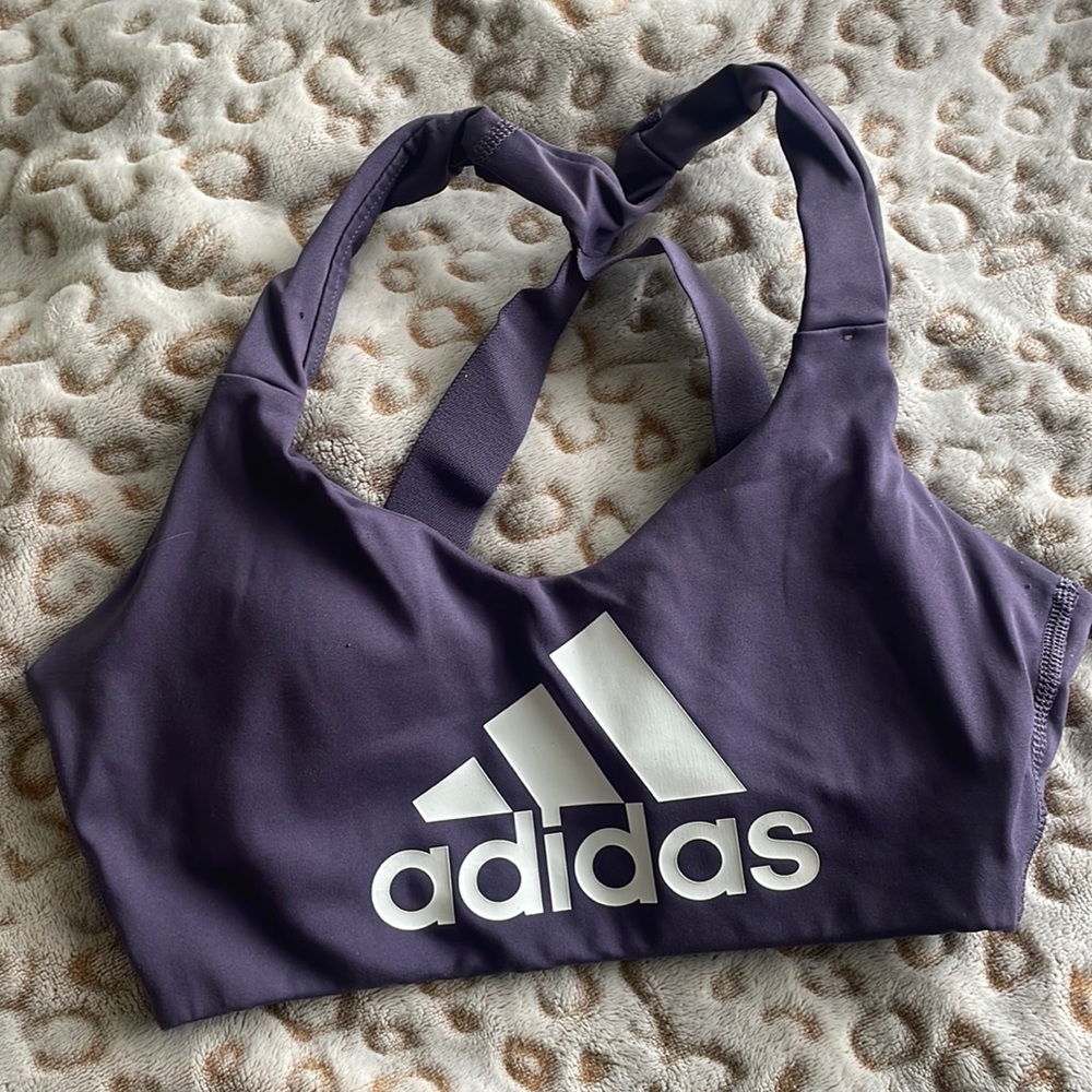 WOMENS ADIDAS SPORTS BRA, SIZE M, WORN A FEW TIMES, PURPLE